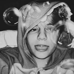 Meet your Posher, Katelyn